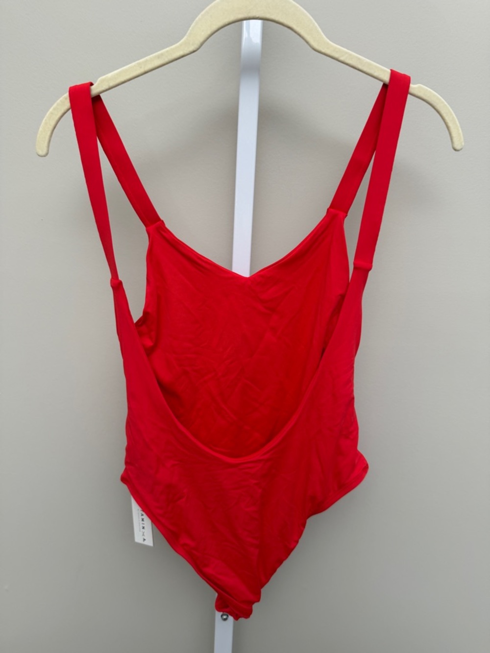 Vitamin A one piece swimsuit red size 6s new with tags - Picture 4 of 8